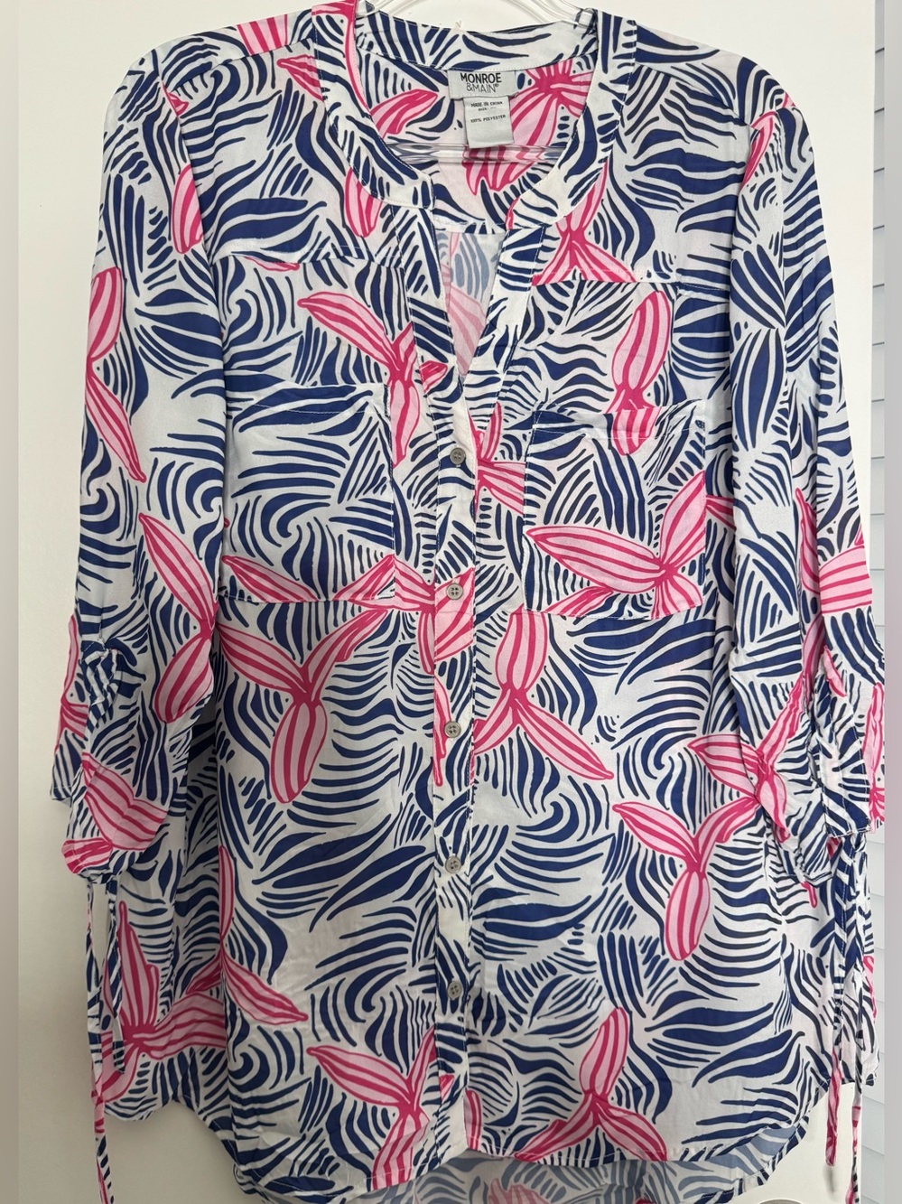 Monroe & Main Navy and Pink Floral-Leaf Button Front tunic size xl oversized